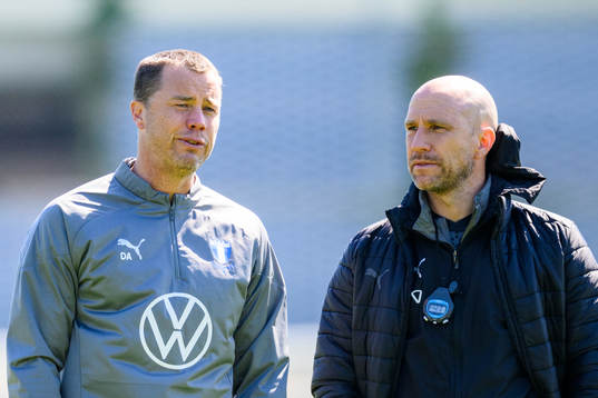 Sportchef Daniel Andersson och tränare Henrik Rydström