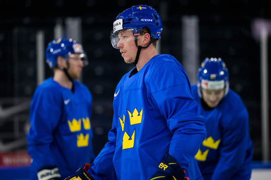 Lucas Raymond of Sweden at a practice session