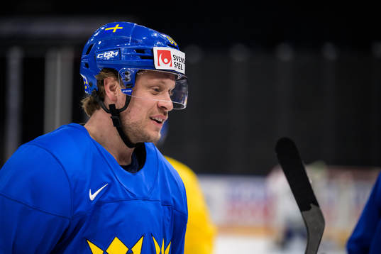 Jacob de la Rose of Sweden at a practice session