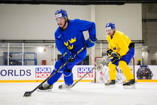 Jonathan Pudas and Carl Grundström of Sweden at a practice