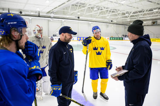 Jonathan Pudas, goaltender Jacob Johansson, goaltender