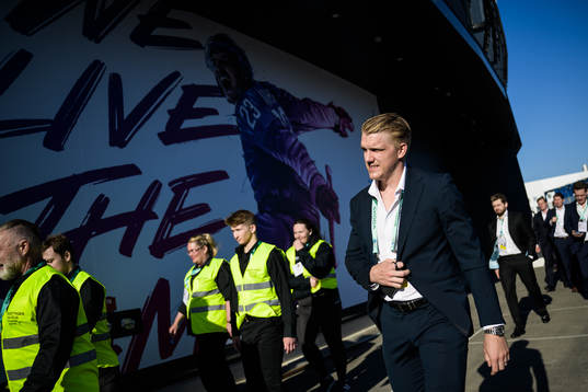 Jakob Silfverberg of Sweden arrives to the arena