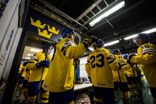 Anton Lindholm, Alexander Nylander, Lucas Raymond and