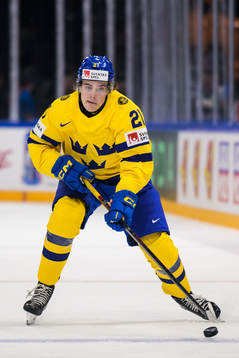 Leo Carlsson of Sweden