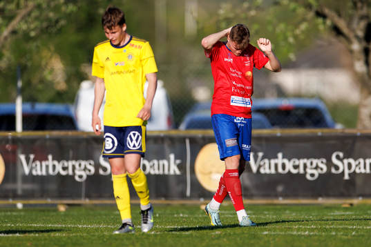 Tvååkers Johan Gudmundsson deppar