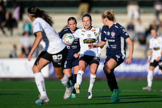Häckens Anna Anvegård