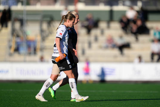 Häckens Anna Anvegård skadar sig och byts ut