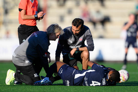 FC Rosengårds Halimatu Ibrahim Ayinde har ont