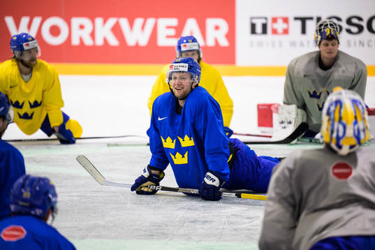 Alexander Nylander of Sweden at a practice session