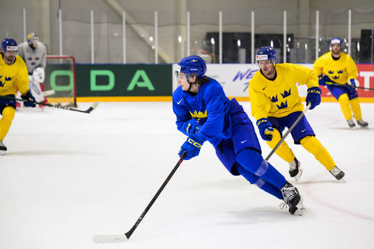 Leo Carlsson of Sweden at a practice session