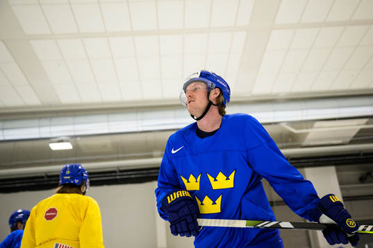 Rasmus Sandin of Sweden at a practice session