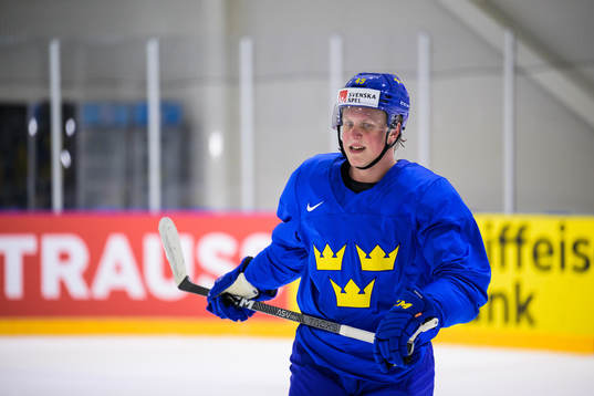 Fabian Zetterlund of Sweden at a practice session