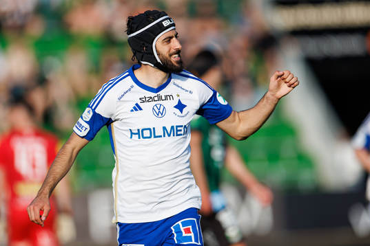 IFK Norrköpings Kristoffer Khazeni jublar