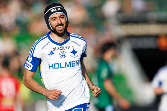 IFK Norrköpings Kristoffer Khazeni jublar