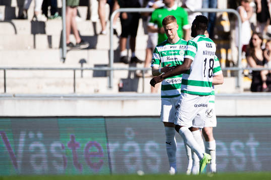 Västerås SKs Daniel Ask och Frederic Nsabiyumva deppar