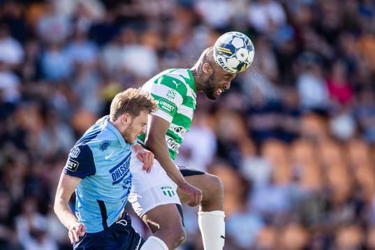 Landskronas Melker Jonsson och Västerås SKs Jabir