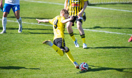 IFK Hässleholms Amir Ramanovski gör 2-0 i matchen i