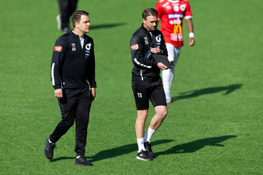 Degerfors tränare Andreas Holmberg och tränare Tobias
