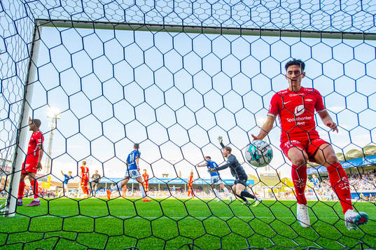 Goalkeeper Mathias Dyngeland and Svenn Crone of Brann let
