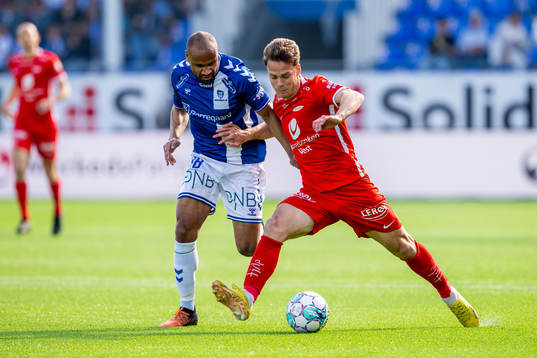 Serge-Junior Ngouali of Sarpsborg 08 and Felix Horn Myhre