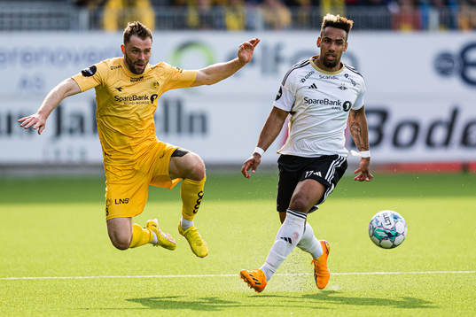Marius Lode of Bodø/Glimt and Isak Snær Thorvaldsson of
