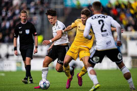 Sverre Halseth Nypan of Rosenborg and Fredrik Bjørkan of