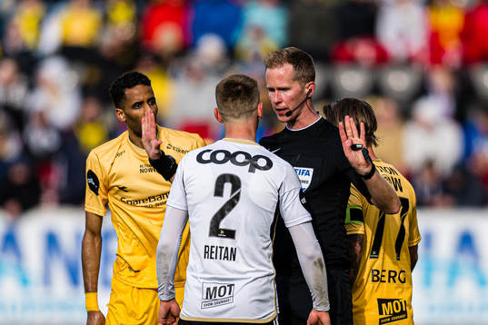 Amahl Pellegrino of Bodø/Glimt, Erlend Dahl Reitan of