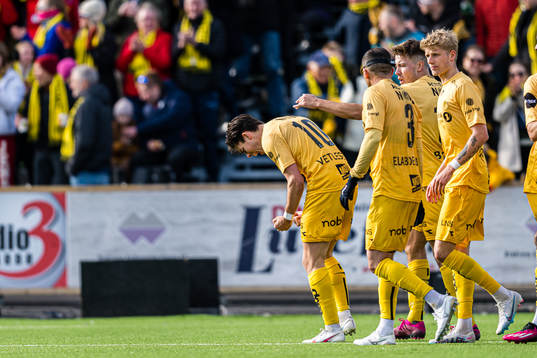 Hugo Vetlesen of Bodø/Glimt celebrates