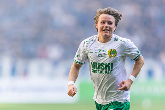 Hammarbys August Mikkelsen jublar