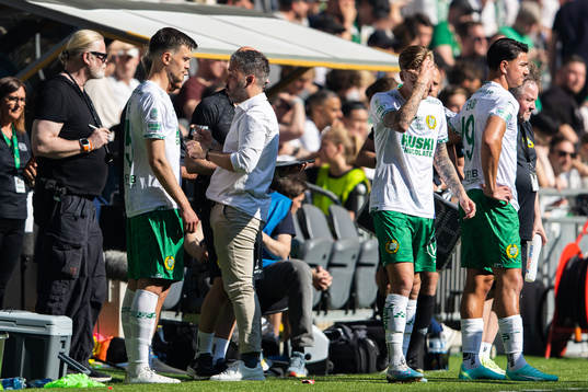 Hammarbys Pavle Vagic och tränare Marti Cifuentes