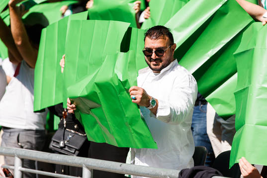 Wahid Erabi, pappa till Hammarbys Jusef Erabi, på läktaren