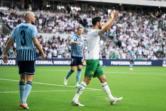 Hammarbys Adi Nalic reagerar
