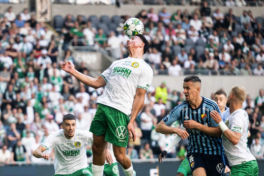 Hammarbys Jusef Erabi och Djurgårdens Haris Radetinac