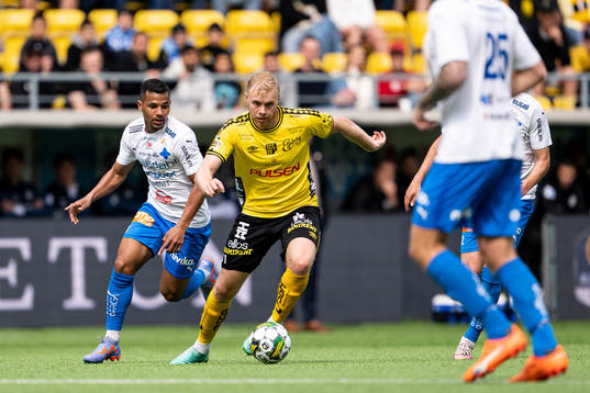 Värnamos Wenderson Oliveira do Nascimento och Elfsborgs