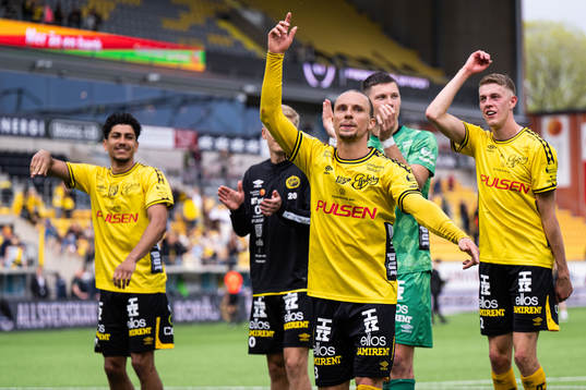 Elfsborgs Niklas Hult jublar