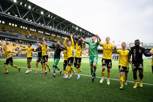 Elfsborgs spelare jublar