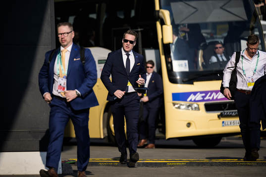 Head coach Sam Hallam of Sweden arrives to the arena for