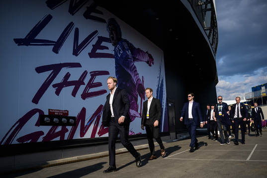 Alexander Nylander, Oscar Lindberg and goaltender Jesper