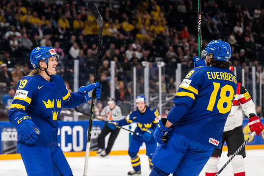 Marcus Sörensen and Dennis Everberg of Sweden celebrate