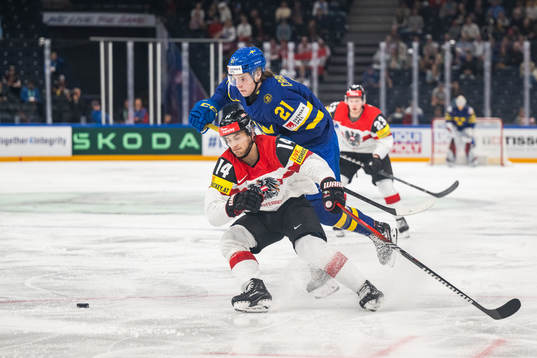 Leo Carlsson of Sweden and Kilian Zundel of Austria