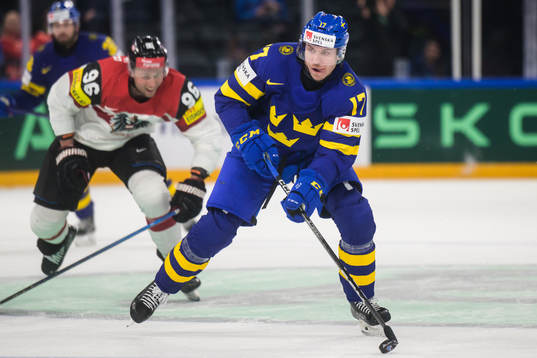 Pär Lindholm of Sweden