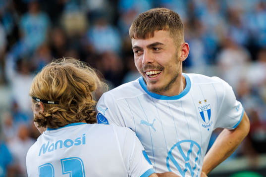 Malmö FFs Patriot Sejdiu jublar