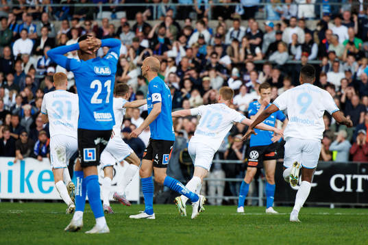 Malmö FFs spelare jublar