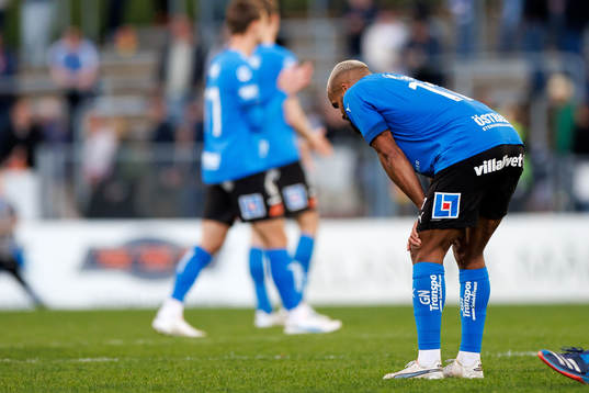 Halmstads Phil Ofosu-Ayeh deppar