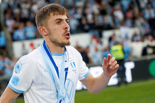 Malmö FFs Patriot Sejdiu jublar