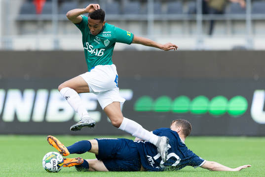 Brages Eirik Asante Gayi och Utsiktens Albin Skoglund