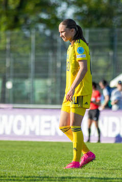 Nova Rolfsson of Sweden