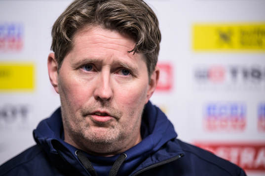 Assistant coach Stefan Klockare of Sweden