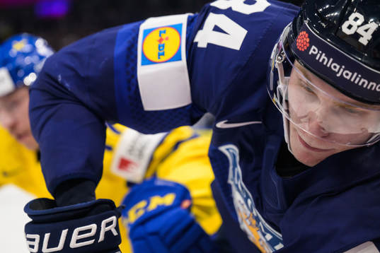 Kaapo Kakko of Finland