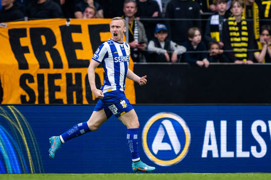 IFK Göteborgs Sebastian Ohlsson jublar